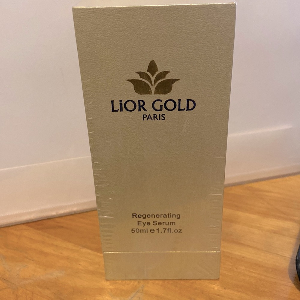 Lior Gold Regenerating Eye Serum